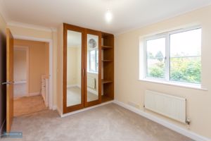 Bedroom- click for photo gallery